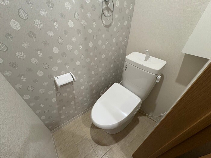 物件内観写真13　(トイレ)