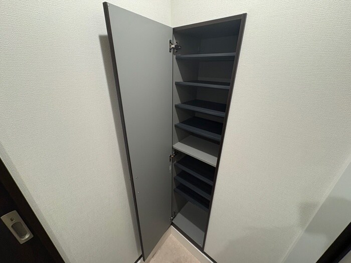 物件内観写真16　(靴箱)