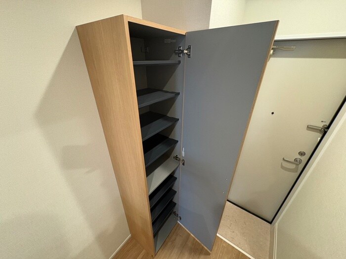 物件内観写真16　(靴箱)