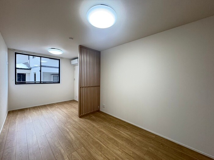 物件内観写真17　(居室)