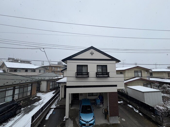 物件内観写真22　(室内からの展望)