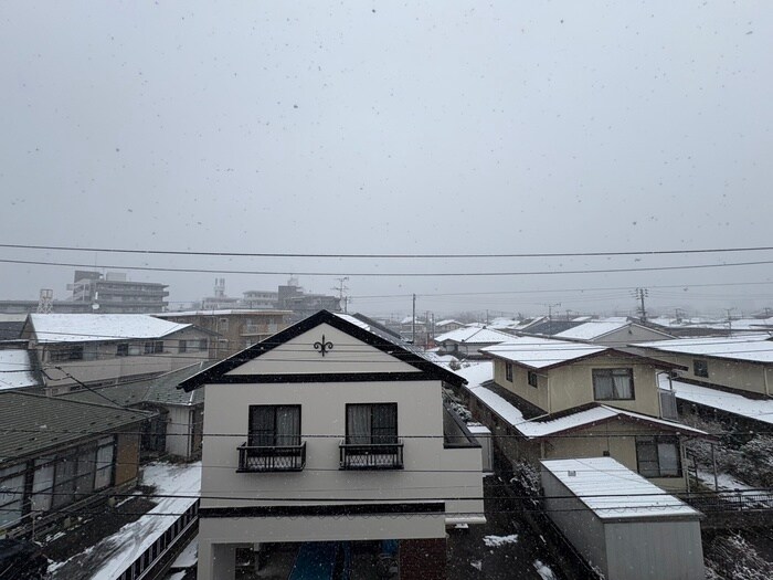 物件内観写真22　(室内からの展望)