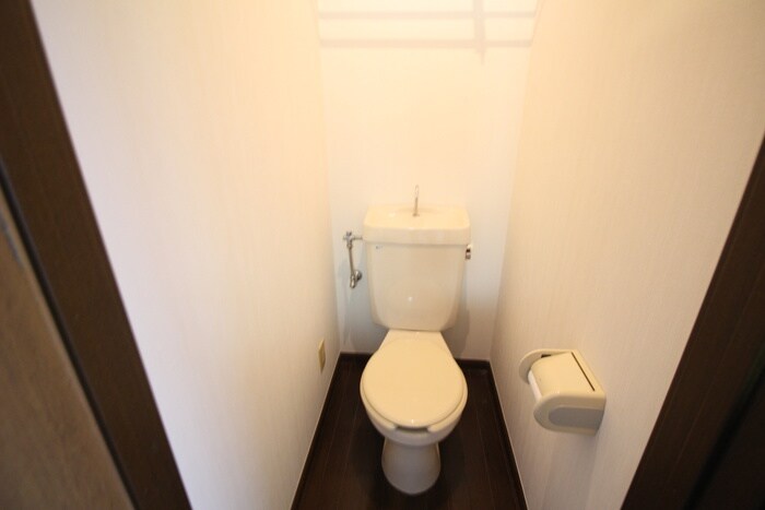 物件内観写真11　(トイレ)