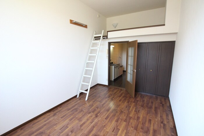 物件内観写真16　(居室)