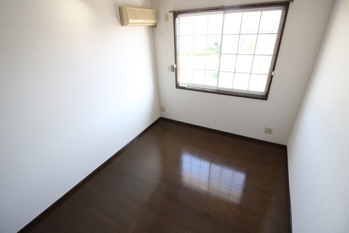 物件内観写真18　(居室)