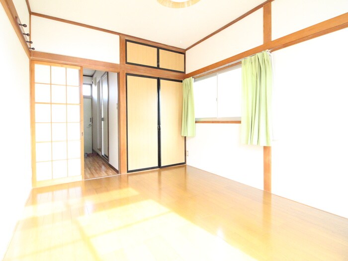 物件内観写真8　(居室)