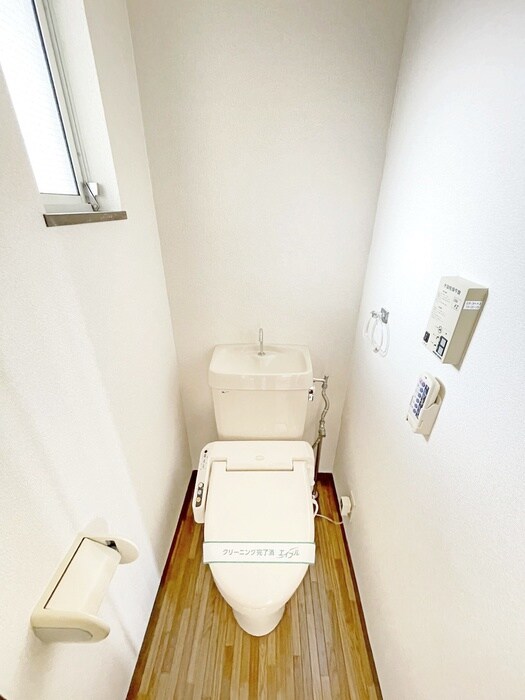 物件内観写真10　(トイレ)