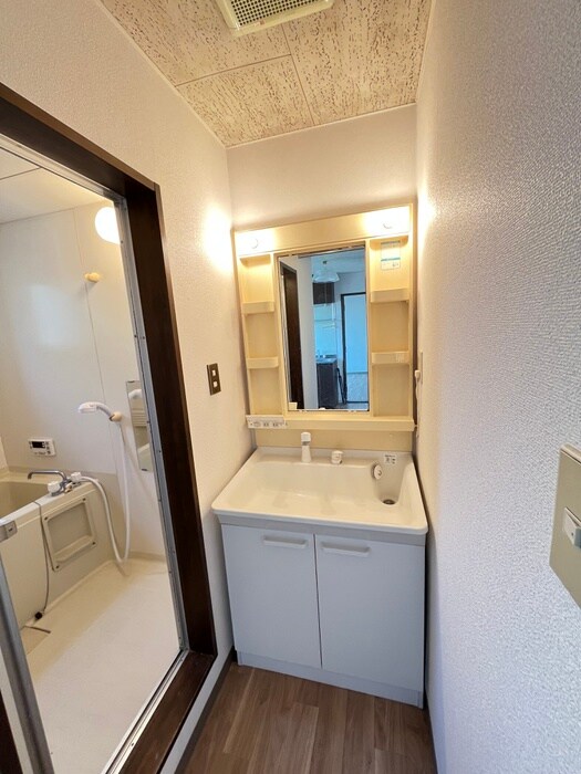 物件内観写真10　(洗面)