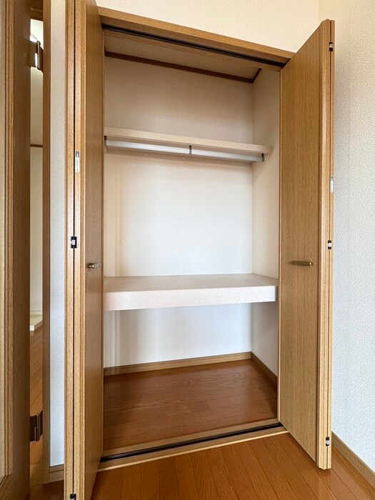 コ－ポアゼリアの収納