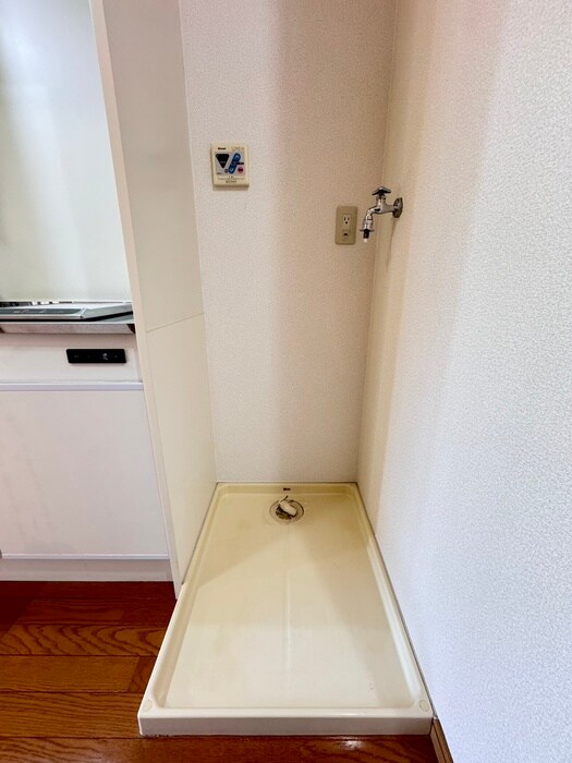 コ－ポアゼリアの洗濯機置場