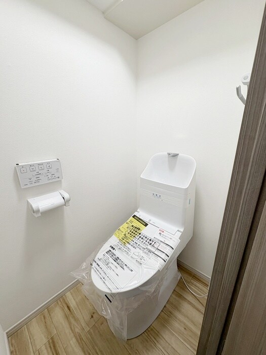 物件内観写真11　(トイレ)