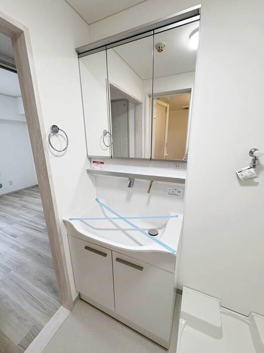 物件内観写真12　(洗面)