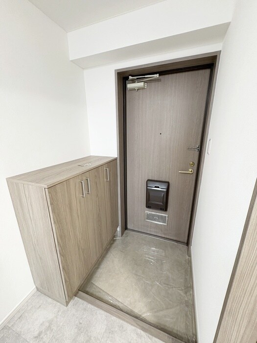 物件内観写真15　(玄関)