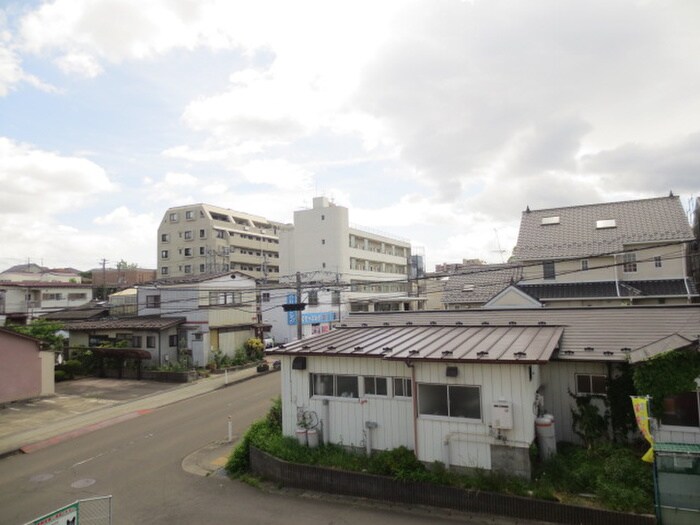 物件内観写真15　(室内からの展望)