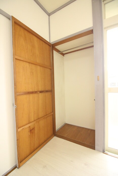 物件内観写真18　(収納)