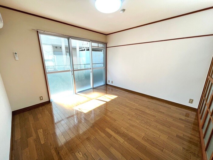 物件内観写真20　(居室)