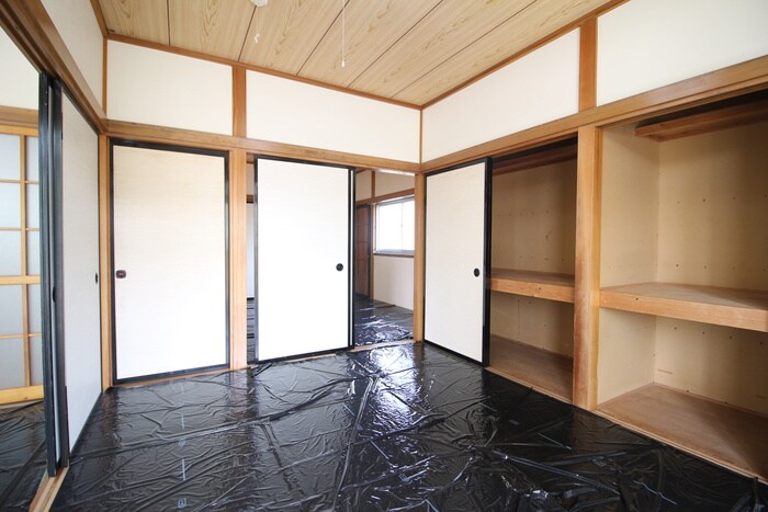 物件内観写真18　(居室)