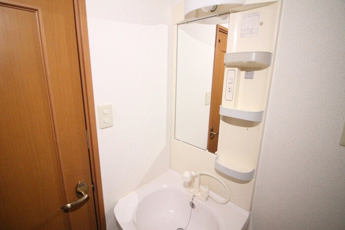 物件内観写真12　(洗面)