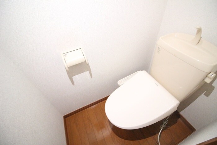 物件内観写真13　(トイレ)