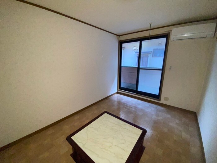 物件内観写真21　(居室)