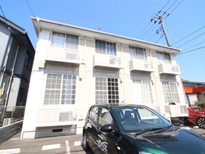 ホワイトキャッスル中倉12番館外観写真