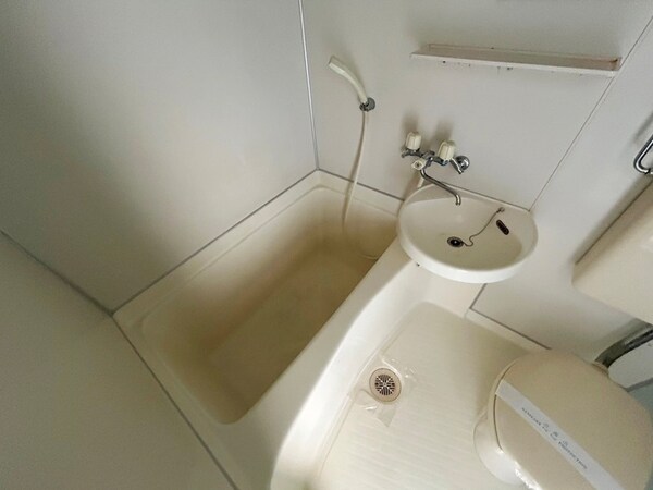 バス／シャワールーム等