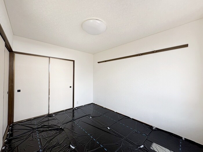 物件内観写真18　(居室)