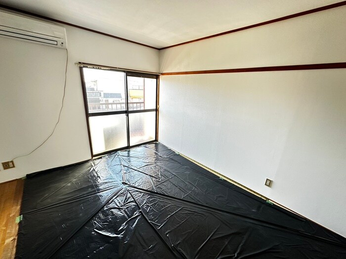 物件内観写真8　(居室)