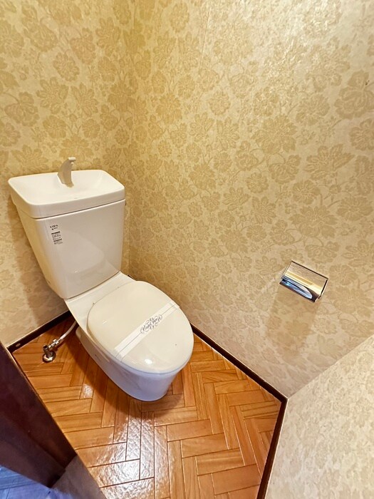 物件内観写真11　(トイレ)