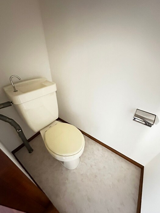 物件内観写真11　(トイレ)