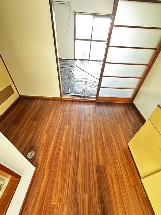 物件内観写真14　(廊下)