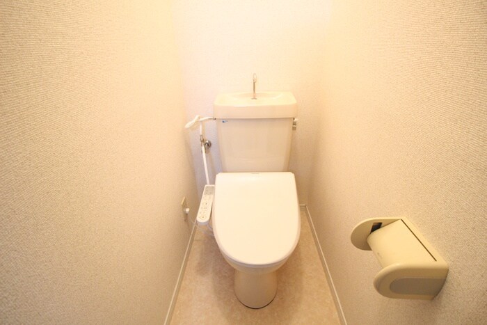 物件内観写真11　(トイレ)