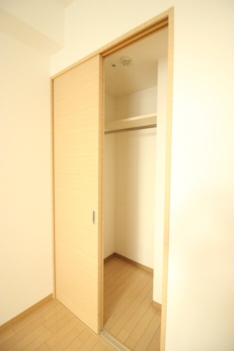 物件内観写真16　(収納)