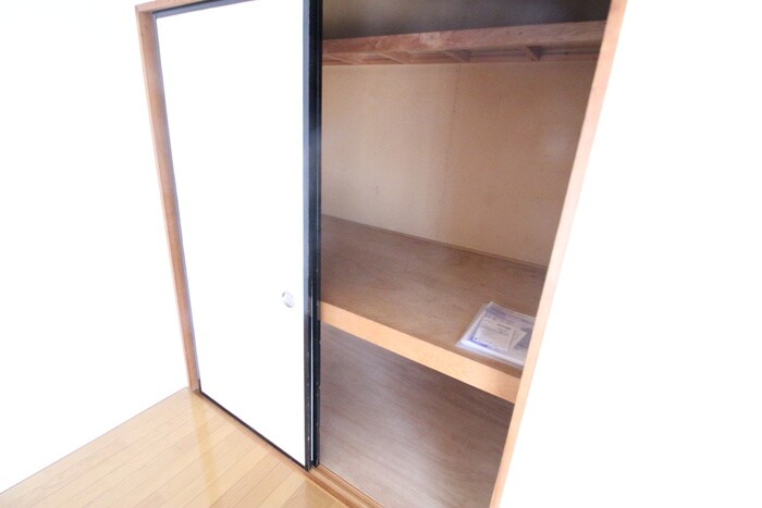 物件内観写真9　(収納)