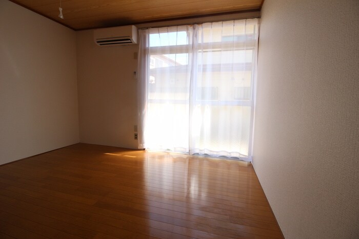 物件内観写真17　(居室)