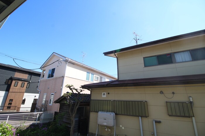 物件内観写真22　(室内からの展望)