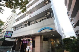 メゾン　アヴニ－ル外観写真