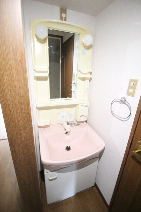 物件内観写真12　(洗面)