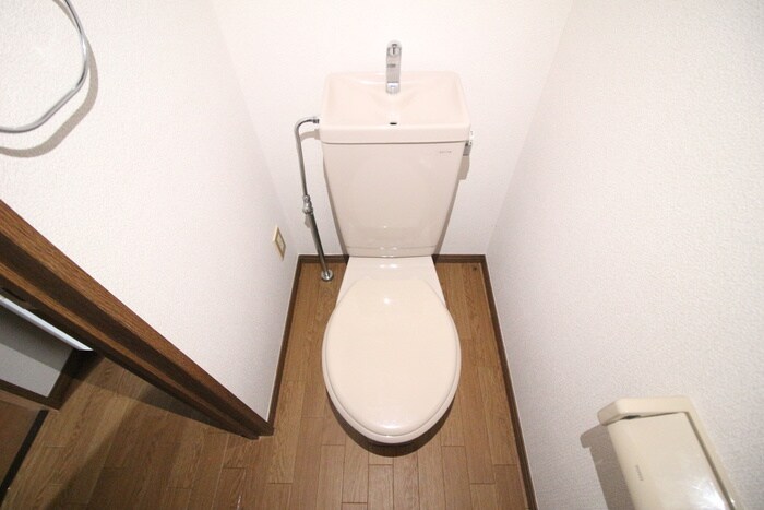 物件内観写真13　(トイレ)