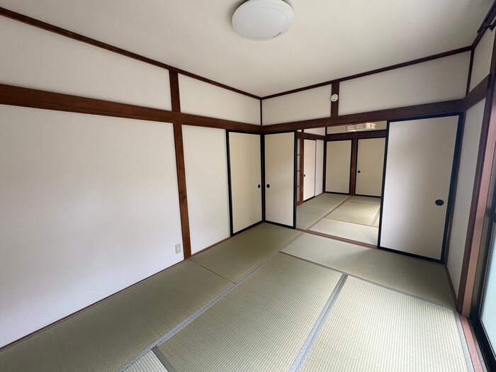 物件内観写真8　(居室)