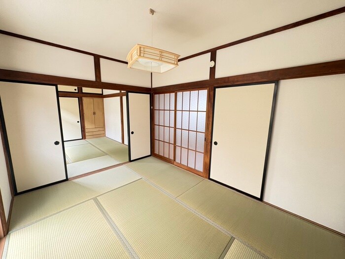 物件内観写真9　(居室)