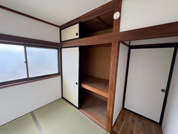 物件内観写真11　(収納)