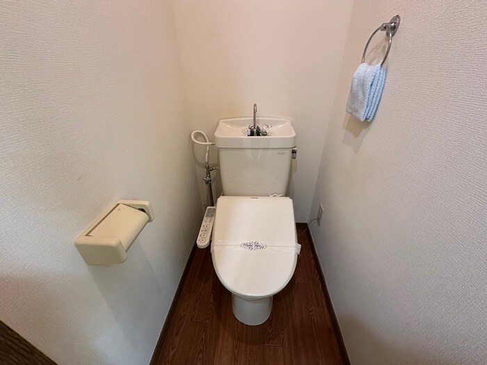 物件内観写真14　(トイレ)