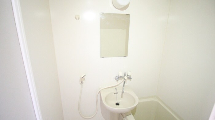 物件内観写真12　(洗面)