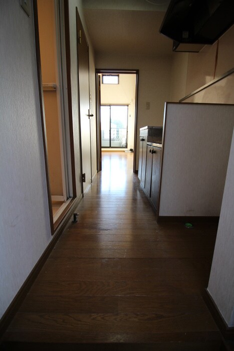 物件内観写真17　(玄関)