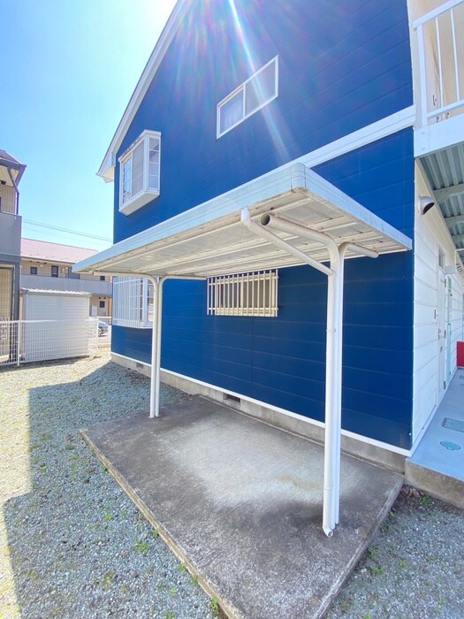 物件外観写真5　(駐輪場)