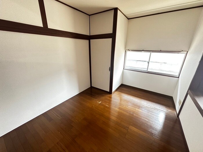 物件内観写真10　(居室)