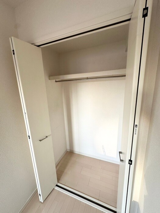 物件内観写真11　(収納)