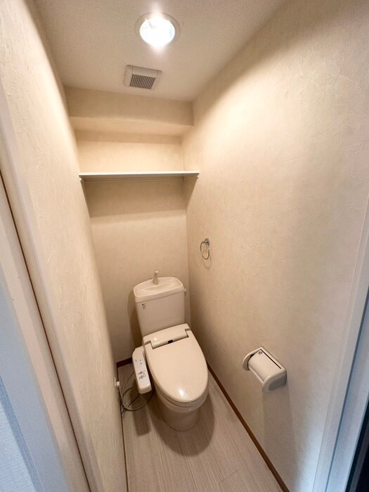 物件内観写真16　(トイレ)