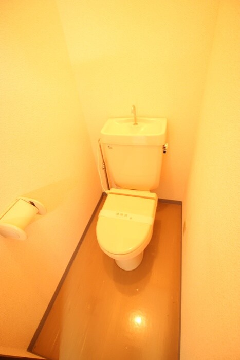 物件内観写真13　(トイレ)